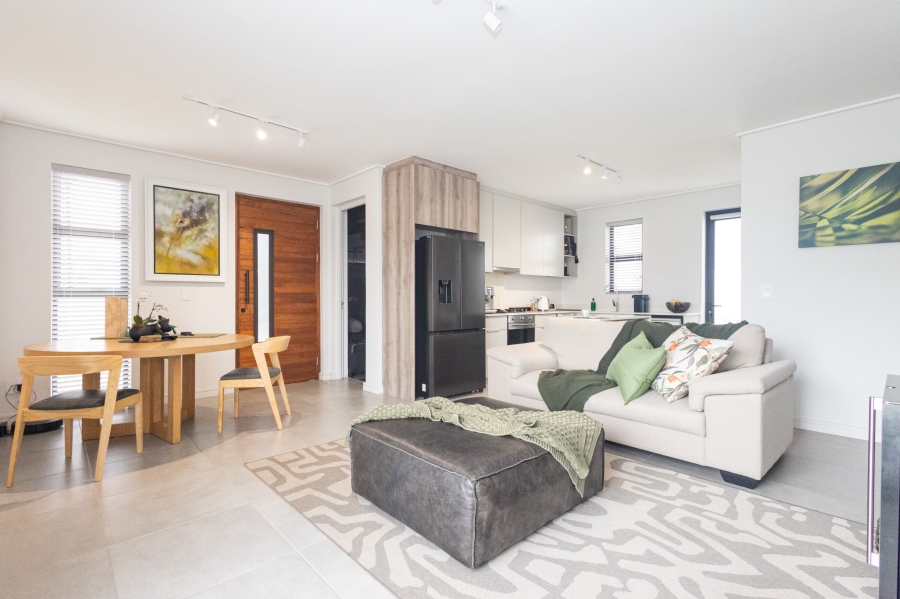 To Let 3 Bedroom Property for Rent in Le Coste Estate Western Cape